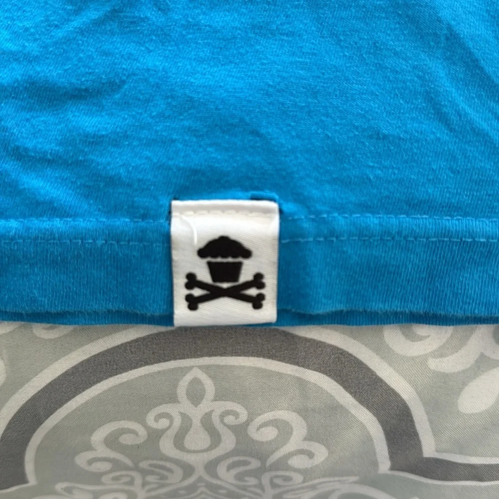 🌈 Johnny Cupcakes Kids Shirt 🌈 - Picture 3 of 5